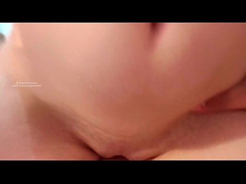 ❤️ Durmindo no cuarto da miña irmá e así espertei ❌ Vídeo de sexo na pornografía gl.myastro.top ❤
